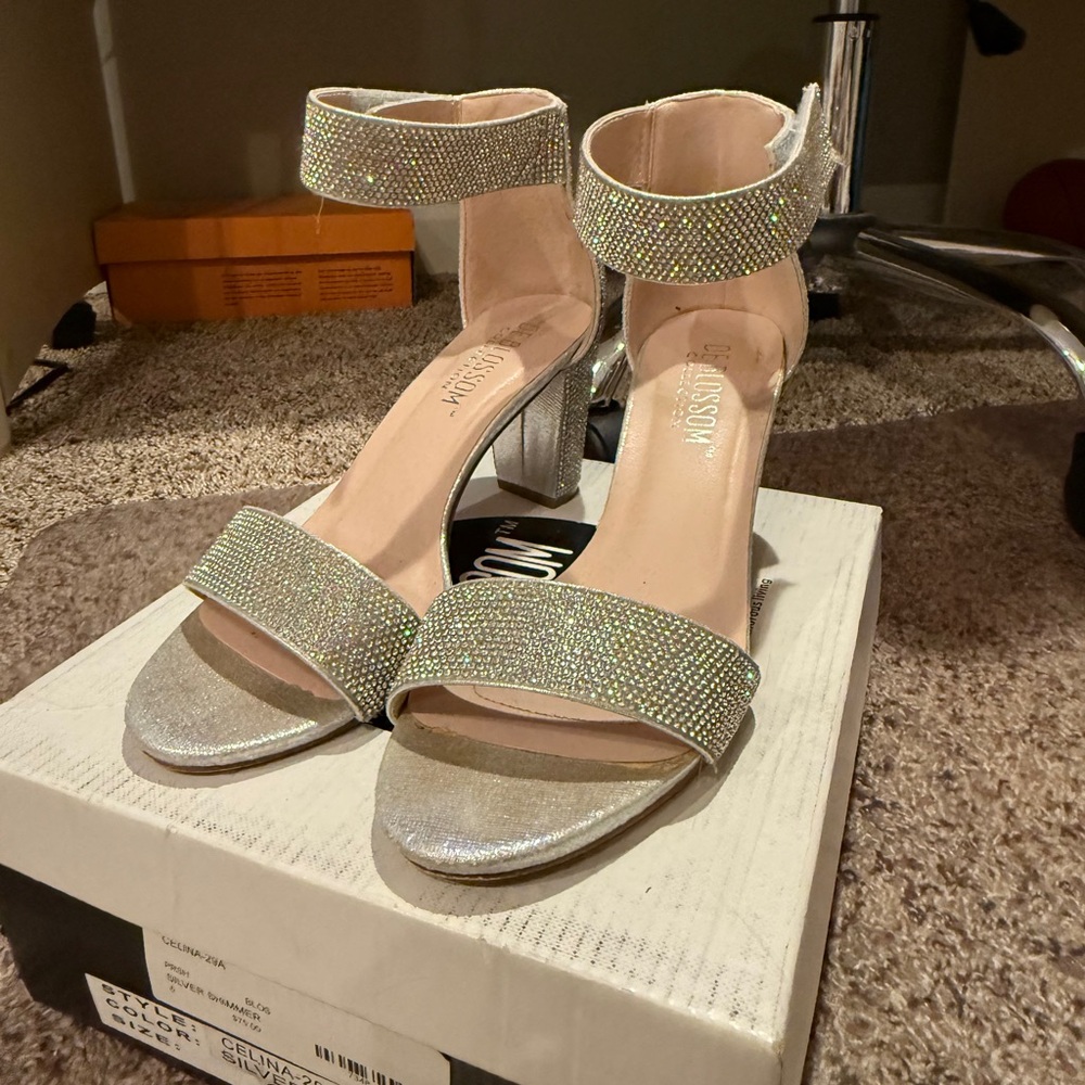 De Blossom Collection formal silver rhinestone high heels shoes prom dance event
